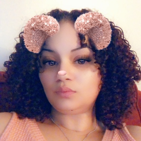 Meet your Posher, Jahaira - Picture 2 of 8